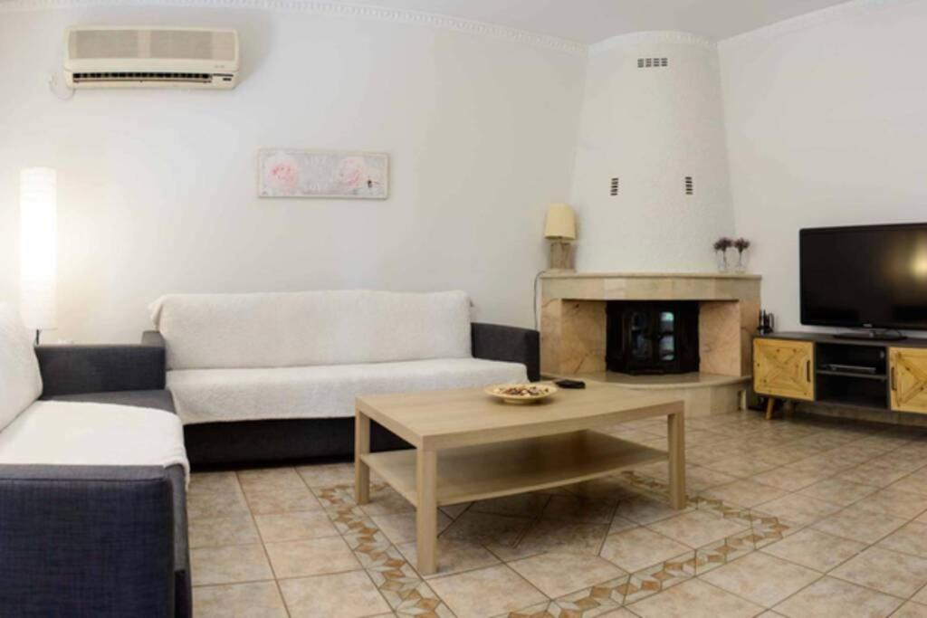 50 M Kerameikos Metro Cosy Luxury Apartment Athena Bagian luar foto